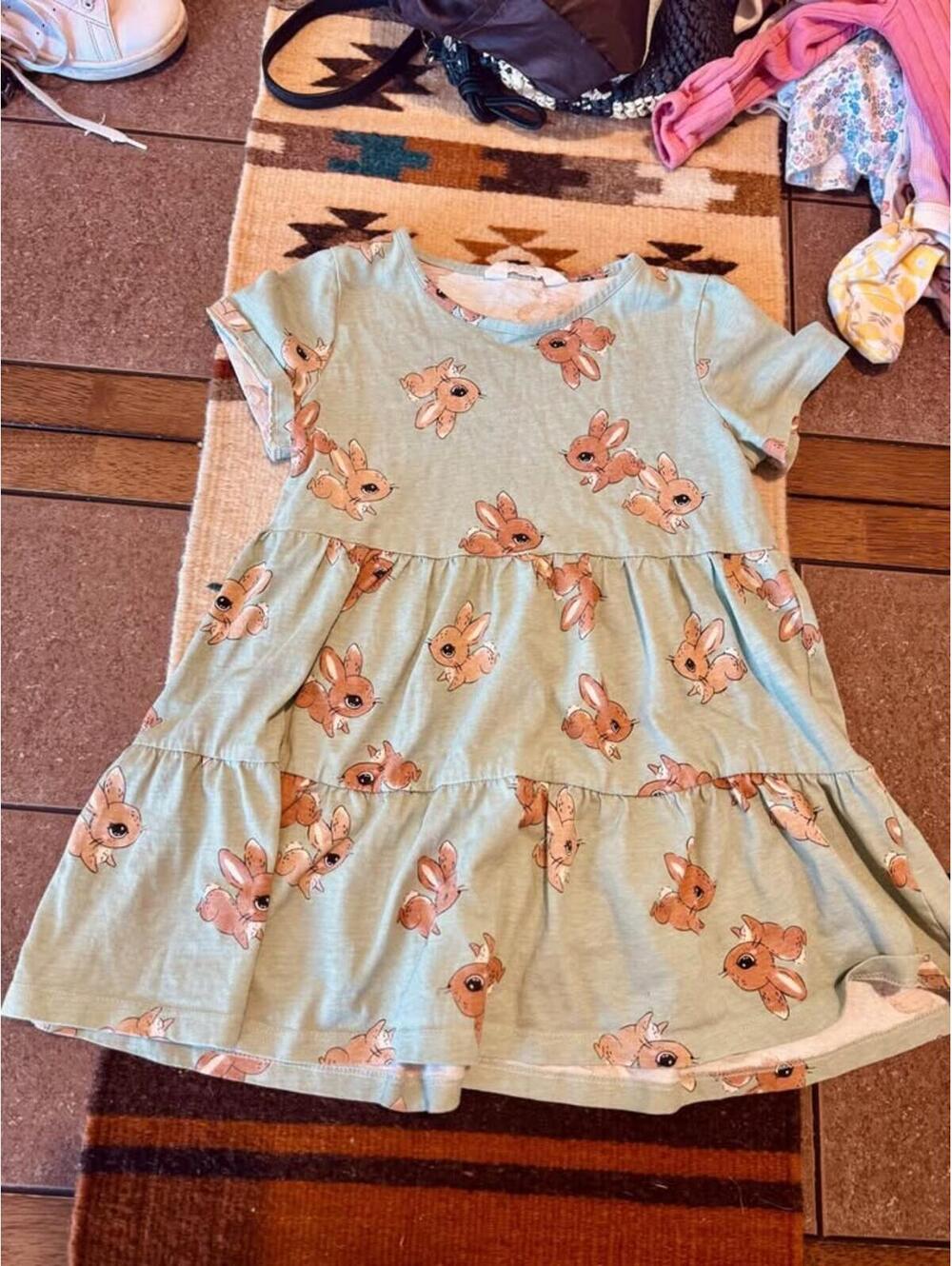 H & M 6/7 girls dress